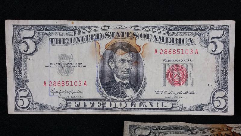 (3) $5 Red Seal Notes