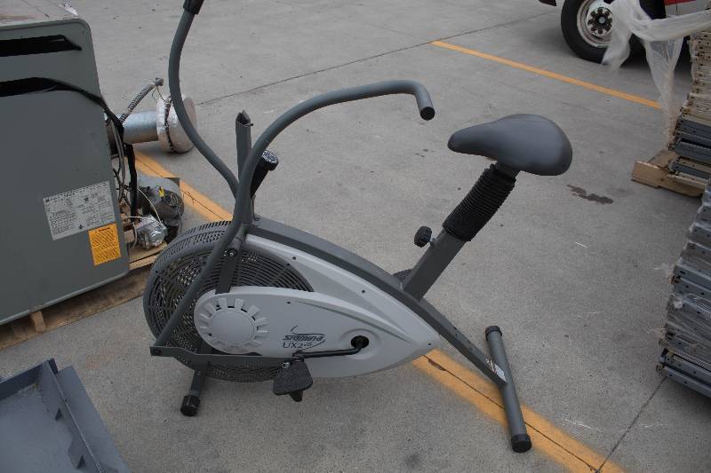 lot 41 image: Exercise Air Bike