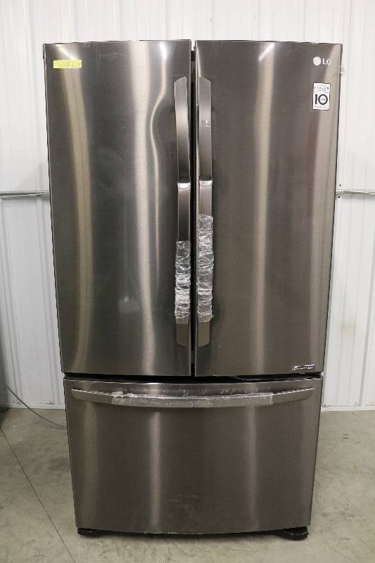 lot 160 image: LG FridgeFreezer