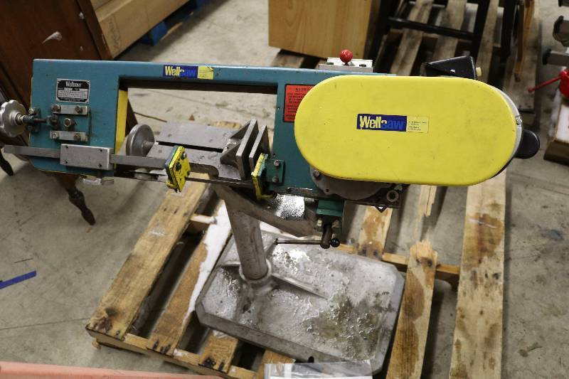 lot 163 image: Weller Band Saw