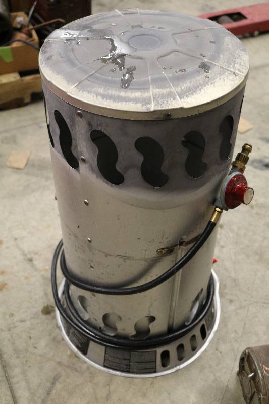 lot 171 image: Propane Space Heater