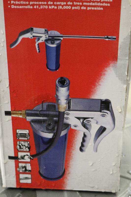 lot 174 image: Pistol Grip Grease Gun