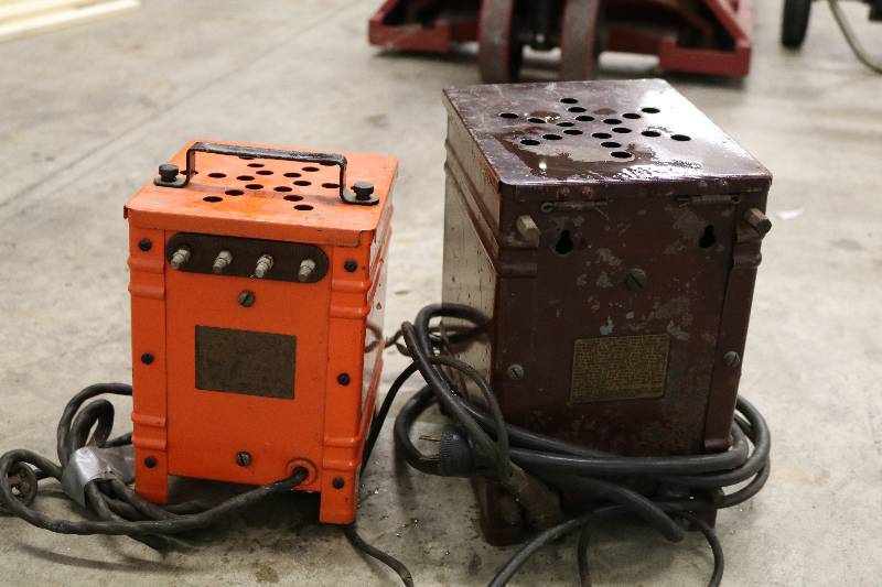 lot 176 image: Vintage Battery Chargers