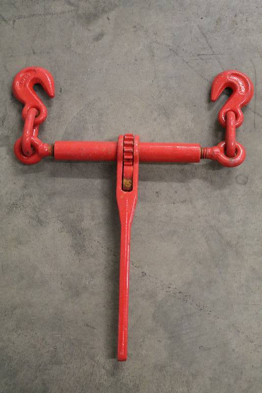 lot 16 image: Load Binder