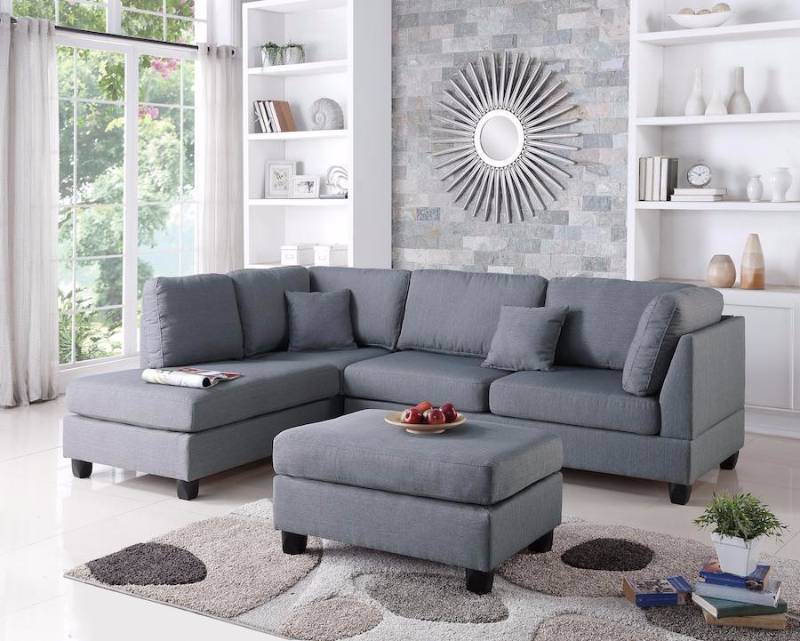 lot 31 image: Sofa