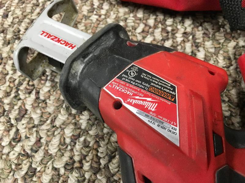 lot 86 image: Milwaukee M12 FUEL 12-Volt Lithium-Ion Cordless HACKZALL Reciprocating Saw Kit wBag. Open Package not used