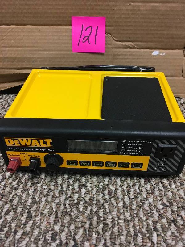lot 121 image: DeWalt DXAEC80 30 Amp Multi Bank Battery Charger and Maintainer Engine Start. Open Package not used