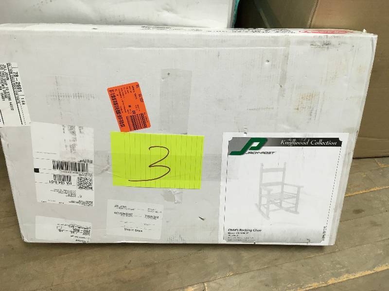 lot 3 image: Childs Rocking Chair never used