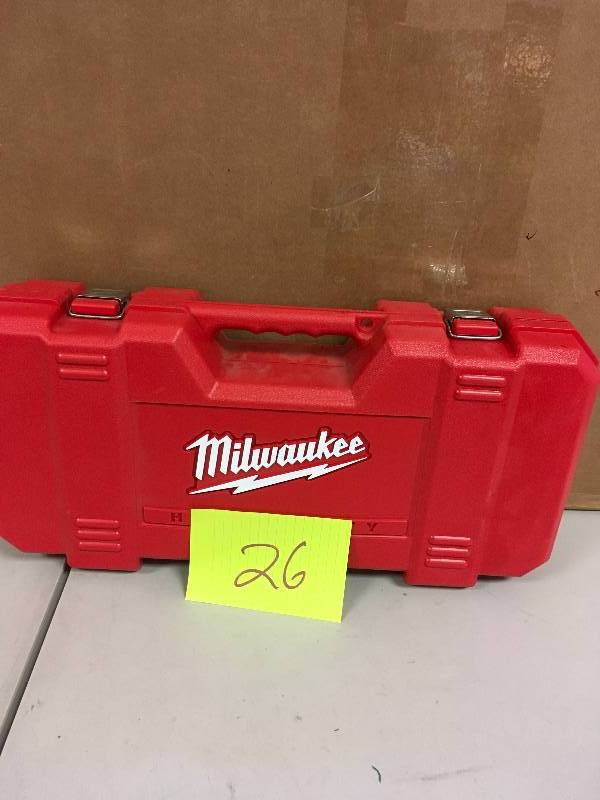 lot 26 image: Milwaukee Sawzall used in working condition