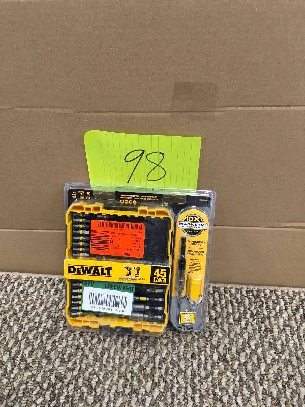 lot 98 image: DeWalt MaxFit Screwdriver.Open Package not used