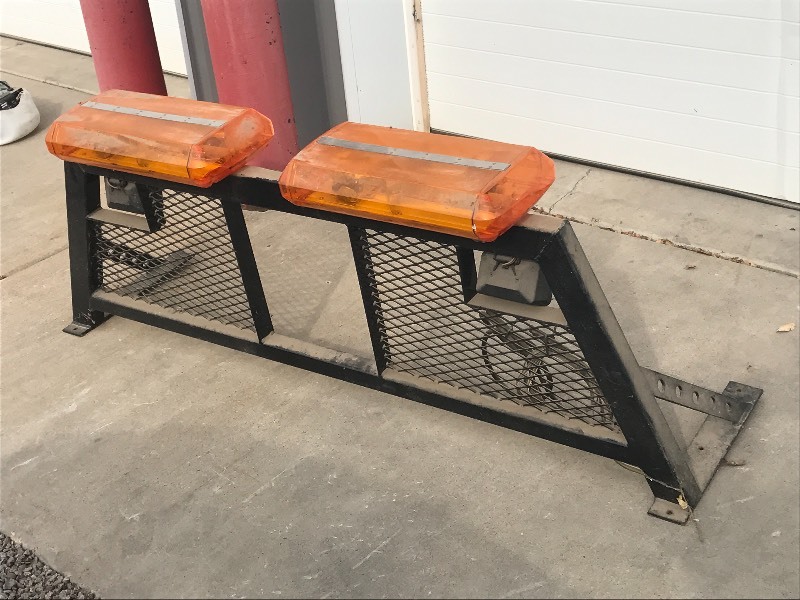 lot 27 image: Headache Rack