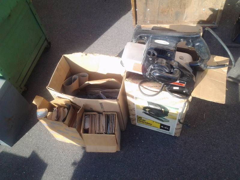 Craftsman 4 Inch Belt Sander & 3 Boxes Of Abrasives