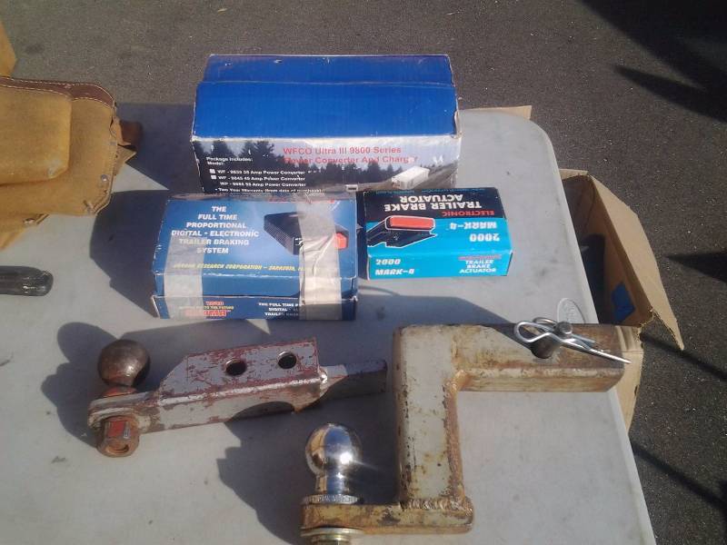 2-Receiver Hitches, 2-Brake Controllers, Power Converter