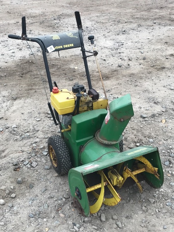 lot 15 image: John Deere Snow Blower