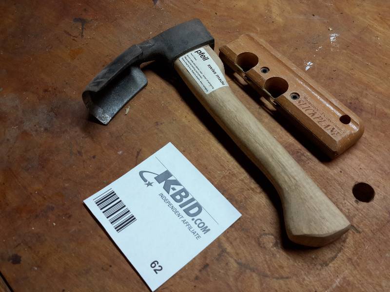 lot 62 image: PFEIL Swiss made  CURVED Head ADZE  SLICK PLANE