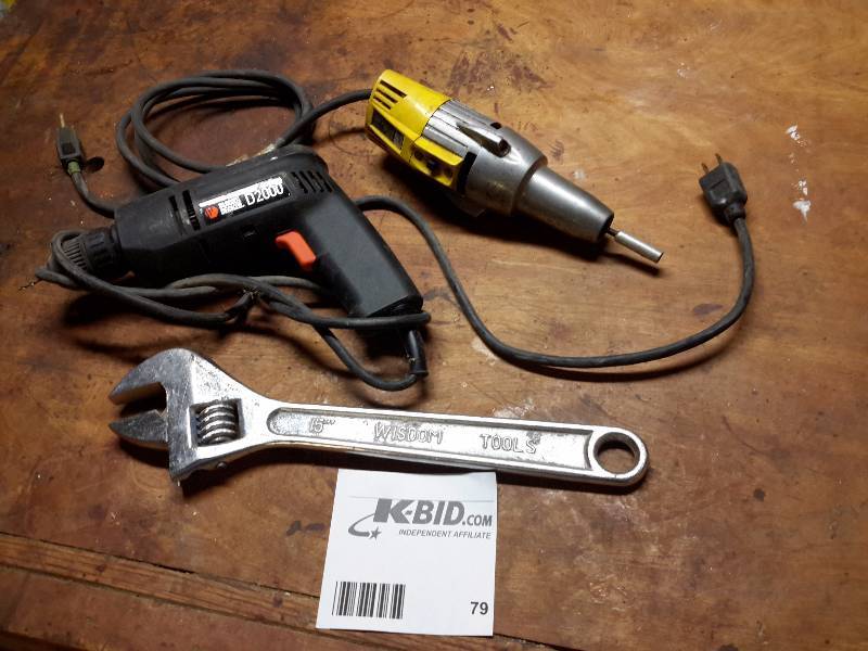 lot 79 image: Shopmate Electric Zip Screw driver, Black and Decker D2000 electric drill.. Large Crescent wrench