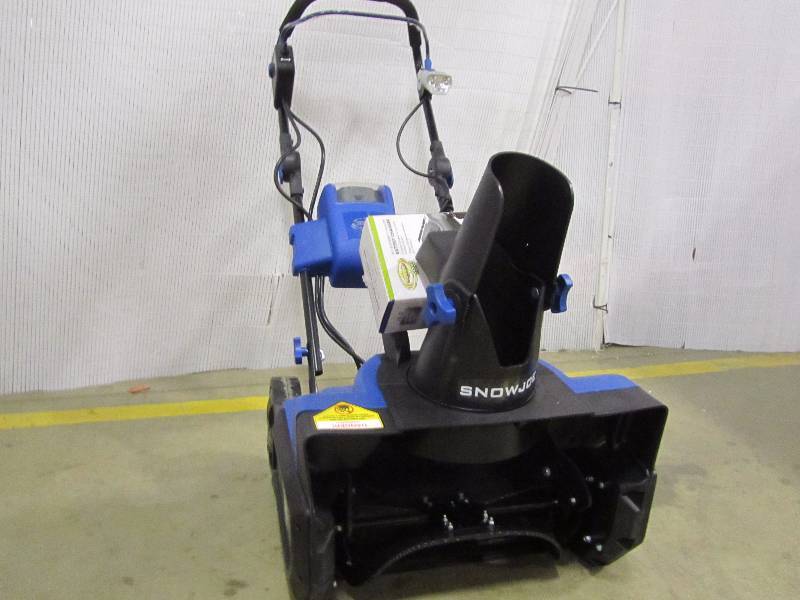 lot 25 image: Snow Joe Pro Series 21 in. Cordless Electric Snow Blower