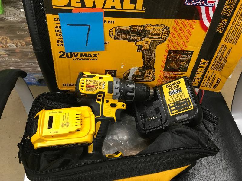 lot 7 image: DeWalt 20-Volt Max 12-in Cordless Drill with bag.  Open Never Used