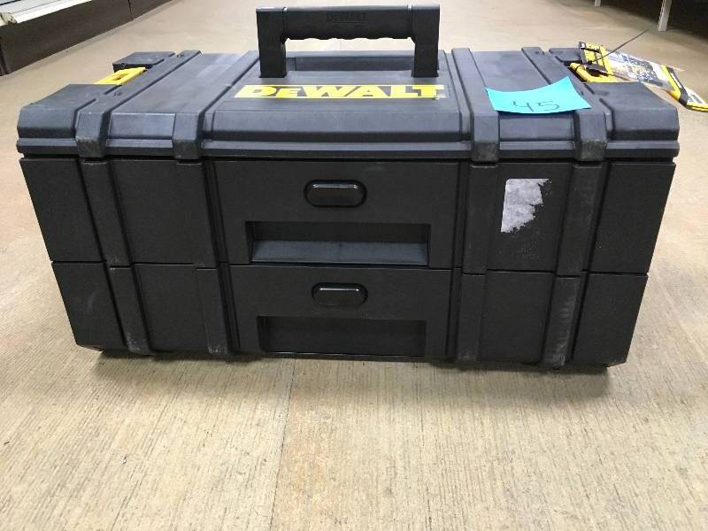 lot 45 image: DeWalt Tough System DS250 Drawer