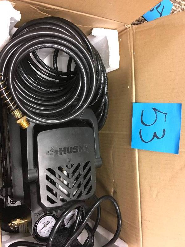 lot 53 image: Husky 2 Gal Oil-Free Air Compressor, Open box never used