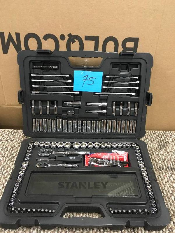 lot 75 image: Stanley 181 Piece Socket Set, Open box never used