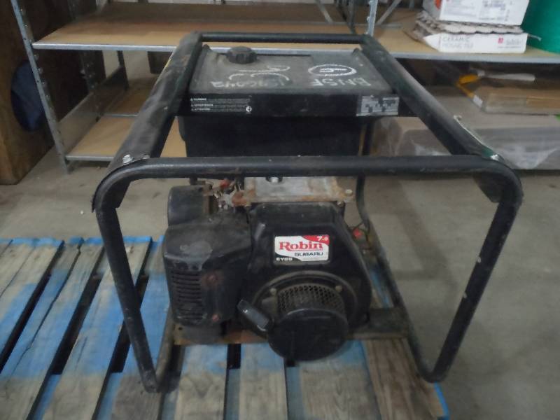 HOMELITE LR4300 WATT GENERATOR WITH 7.5 HP ROBIN MOTOR Nothing But