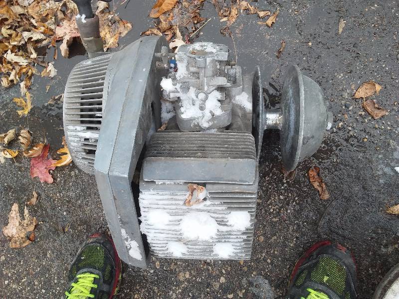 lot 59 image: JLO Snowmobile engine