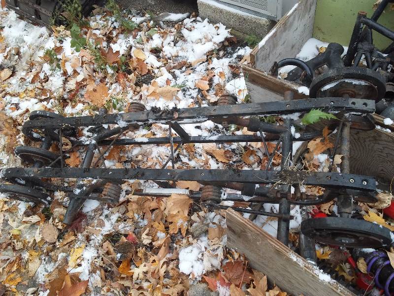 lot 65 image: Frame, complete with wheels