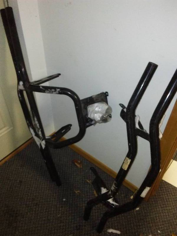lot 70 image: Arctic Cat Rear Bumper Kit with hardware 06  400 model and misc. tube bumper