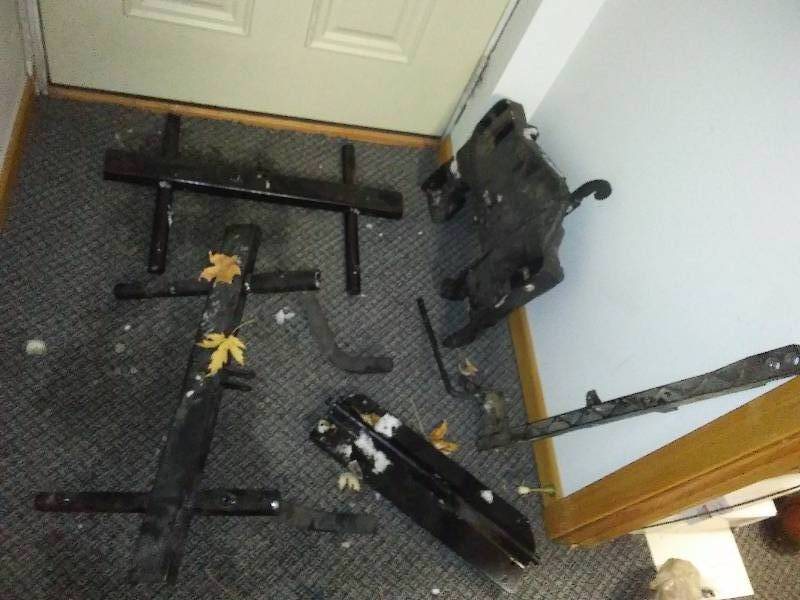 lot 72 image: ATV Adaptable Accessories (5)