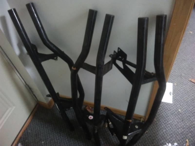 lot 73 image: ATV Bumpers (3)