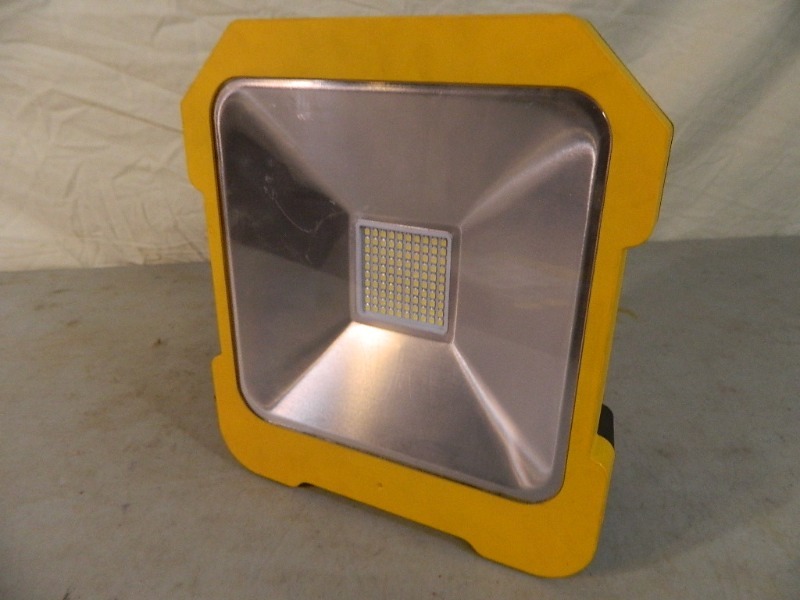 lot 54 image: New LED Worklight