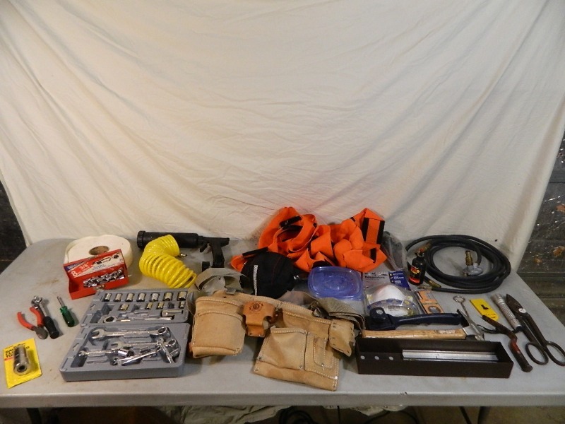 lot 56 image: Tools, Shop Supplies, Etc