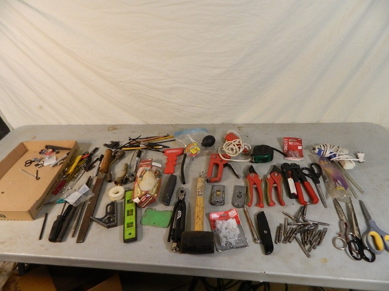 lot 65 image: Assorted Tools and Shop Supplies
