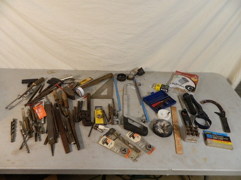 lot 67 image: Assorted Tools