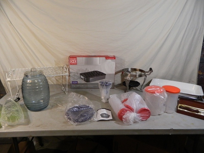 lot 120 image: New Tupperware and More