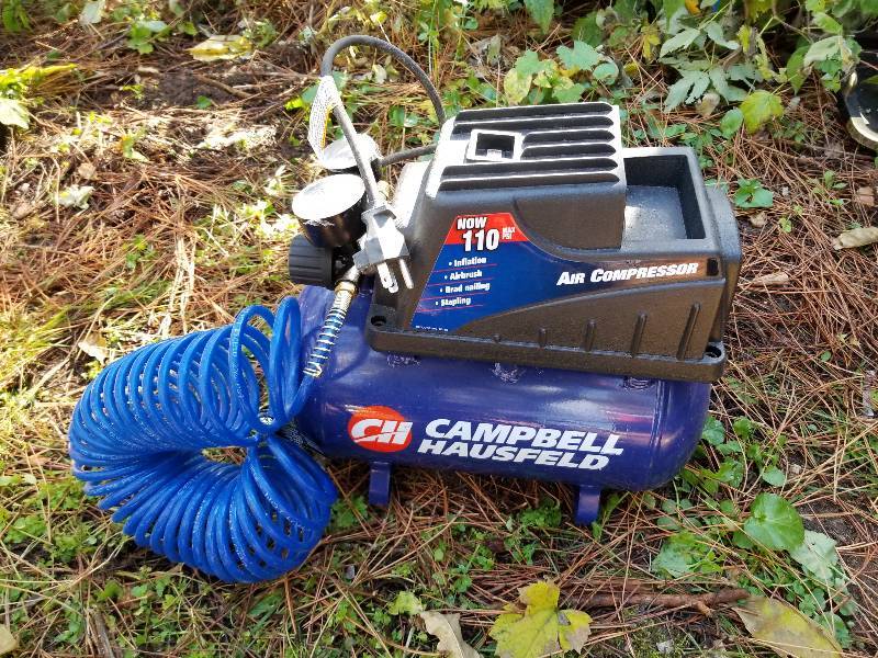 lot 13 image: Campbell Hausfeld Air Compressor