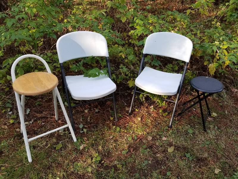 lot 33 image: Lot - Folding Chairs and Stools