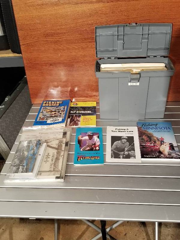 lot 51 image: Lot - Misc Fishing Books & Info