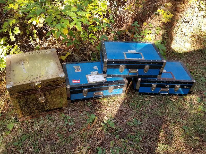 lot 114 image: Lot - Misc Cases