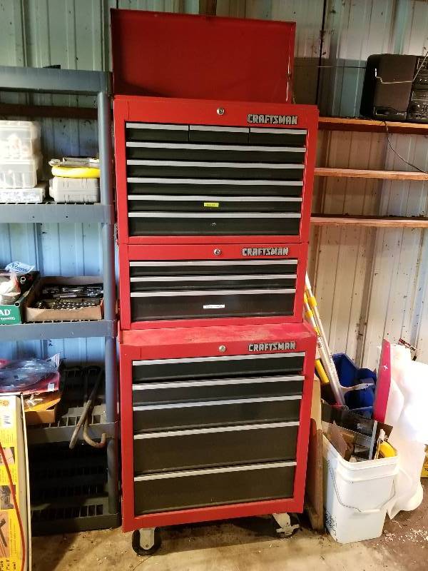 lot 126 image: Craftsman Rolling Tool Chest