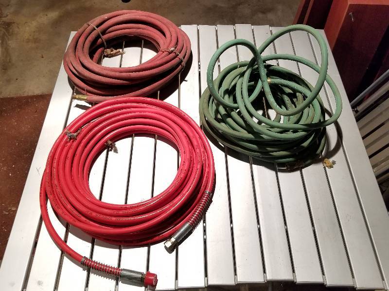 lot 130 image: Lot - Air Hose