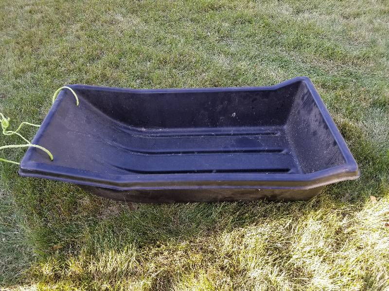 lot 185 image: Plastic Wood or Ice Fishing Sled