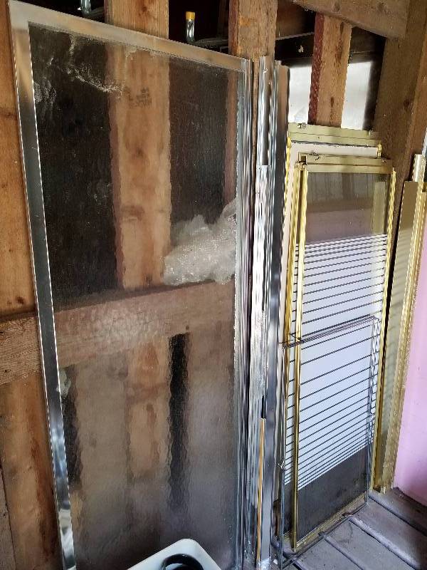 lot 225 image: Lot  - Glass Shower Doors