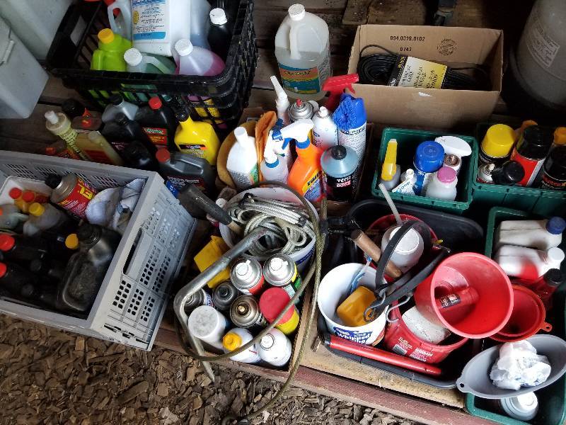 lot 230 image: Large Lot - Misc Oil, Chemicals, Cleaners, etc
