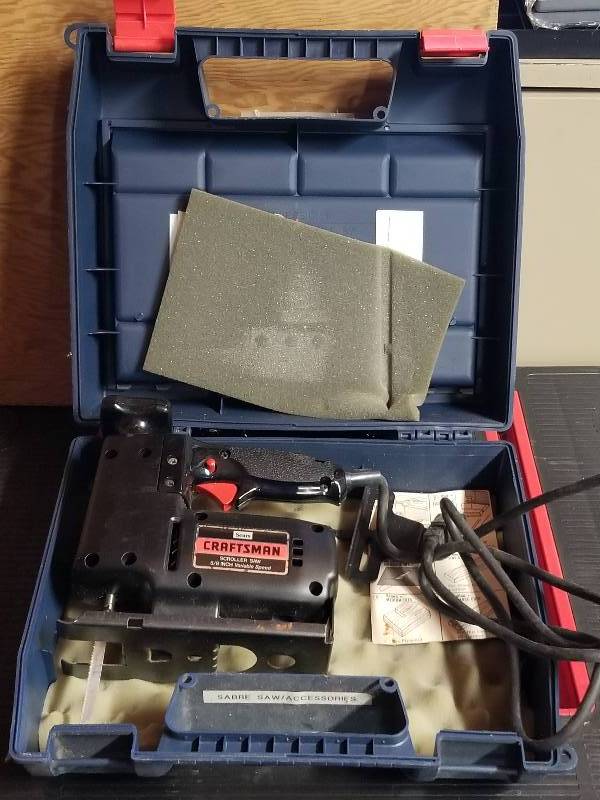 lot 282 image: Craftsman Scroll Saw 58 Variable Speed