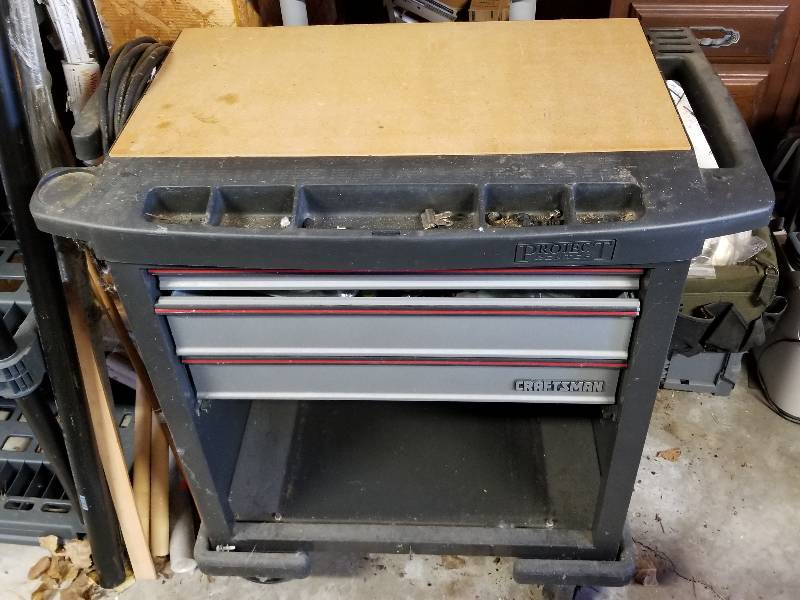 lot 302 image: Craftsman Rolling Tool Chest
