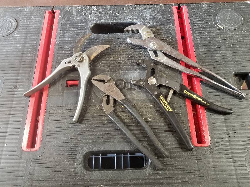 lot 334 image: Lot - Craftsman PowerGrip, Misc WrenchesPliers