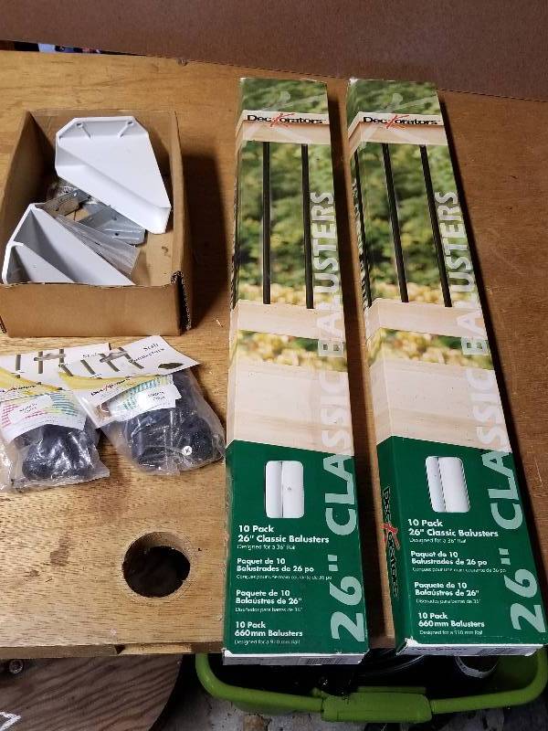 lot 368 image: Lot - 2 Pks New 26 Classic Balusters & Stair Connectors