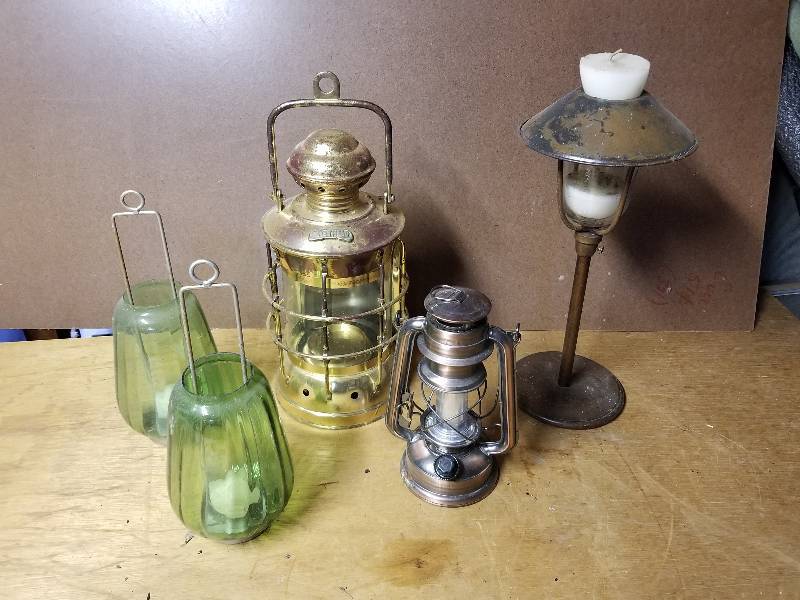lot 380 image: Lot - Misc Candle Lanterns, etc